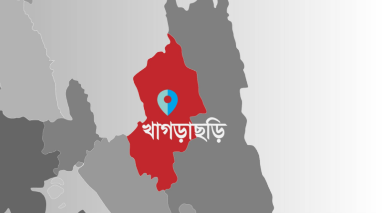 সাতসকালে দাঁড়িয়ে থাকা অবস্থায় প্রতিপক্ষের গুলিতে ঘটনাস্থলেই মৃত্যু